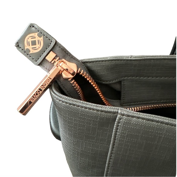 Dagne Dover Gray Tote Bag with Sleek Design - Picture 4 of 15